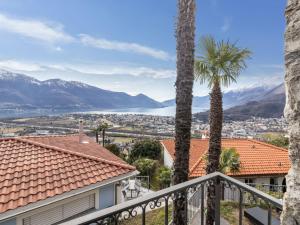 Holiday Home Palm Cottage by Interhome