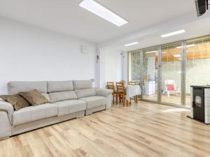 Holiday Home Delfín by Interhome