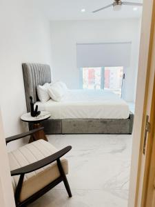 Apartamento 3 Recamaras en MAREA Los Cabos Playa Médano CSL