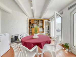 Holiday Home Valira by Interhome