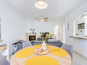 Holiday Home Valira by Interhome