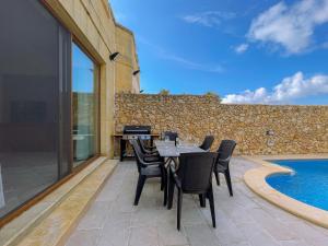 Villa Fieldview - Gozo Holiday Home