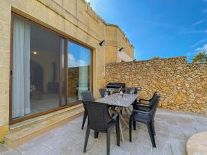 Villa Fieldview - Gozo Holiday Home