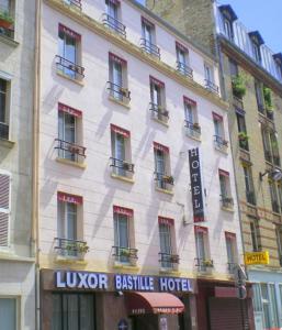 Hotels Luxor Bastille Hotel : photos des chambres