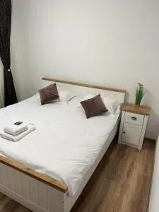 Family Apartament - Cârcea