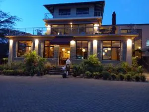 Matteos Italian Restaurant,Bar & Accommodation - Melewa