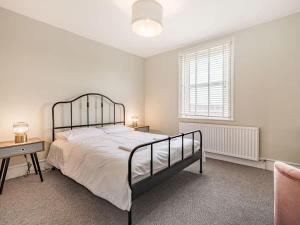 Coastal Apartment with Sea View 2 Minutes from Beach and Town Center - Apartmány, Cromer