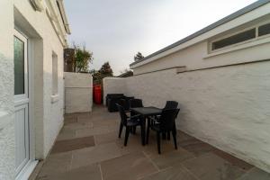 3 bedroom home by the beach