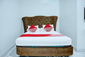 Hotel O Stasiun Cirebon Kejaksan Near Alun Alun Cirebon Formerly Family Homestay