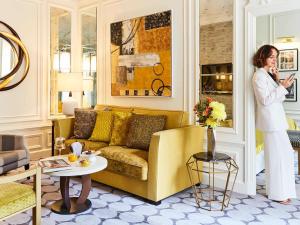 Prestige Suite room in Sofitel Paris Le Faubourg