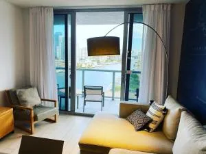 Live Miami apartment with beach and near the mall - Abbeyville