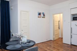 Spacious Cozy Corner