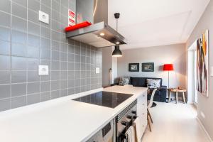 Bright Visconde Apartment