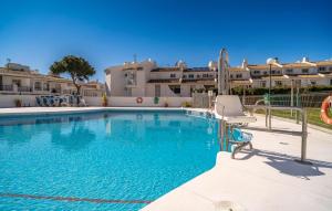2 Bedroom Lovely Apartment In Mijas