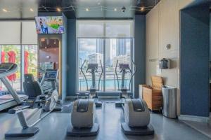 Enjoy Miami 2B 2B pool beach and Aventura Mall