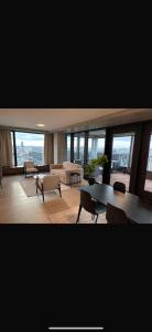 Luxurious apartment in city center