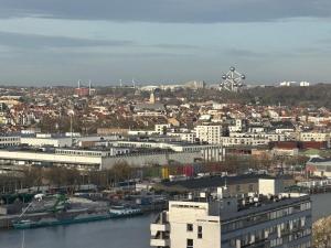 Luxurious apartment in city center