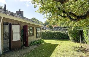 2 Bedroom Nice Home In Oostkapelle
