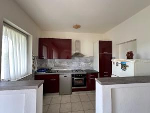 Beachfront Olive Retreat - Your Escape to Peace