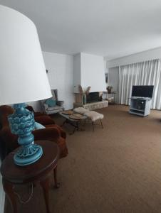 Amplio y hermoso dpto IG analaudp