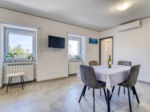 Apartment Željko by Interhome