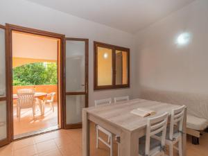 Holiday Home Case Stelle Marine - REI217 by Interhome