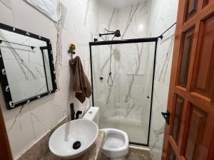 Aconchegante Studio no centro de Porto, ao lado da passarela e balsa, Sol