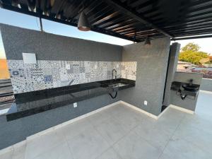 Aconchegante Studio no centro de Porto, ao lado da passarela e balsa, Sol