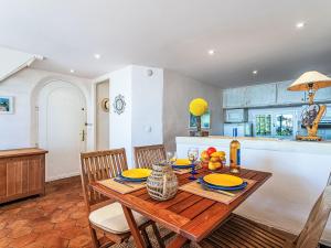 Apartment Village de Silhouette-6 by Interhome