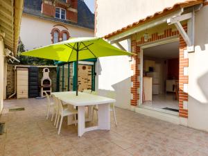 Maisons de vacances Holiday Home L-Evasion Bernerienne by Interhome : photos des chambres