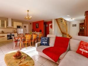 Maisons de vacances Holiday Home L-Evasion Bernerienne by Interhome : photos des chambres