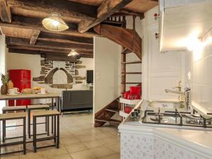 Maisons de vacances Holiday Home La Fee Margot by Interhome : photos des chambres