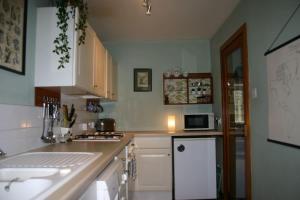 Church Cottage with sunny garden