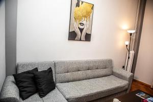 Stephans Modern Apartment