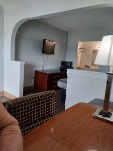 King Bed Hotel Suite 202