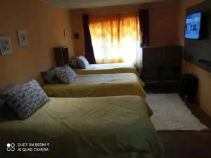 Hostal Familiar 1-2 - La Mocha