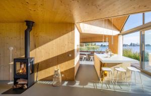 3 Bedroom Lovely Home In Warten