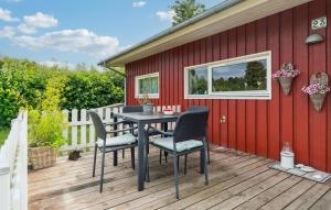 3 Bedroom Cozy Home In Grenaa