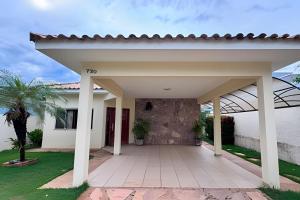 Casa aconchegante no centro de Bonito