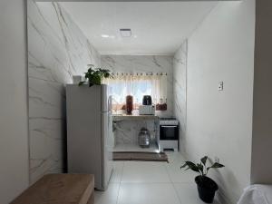 Apê no Centro de Arraial com AR