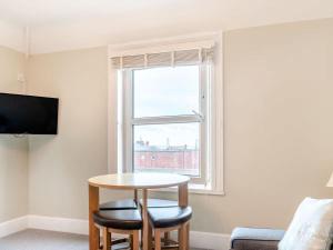 Sea View Apartment Near The Beach and Town Center