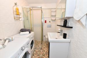 The Maiden Tower From Your Bedroom Romantic View, In Taksim Square