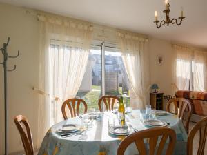 Apartment Hortensias 1 by Interhome