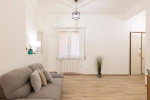 Central Modern Apartment - Trastevere & Vaticano