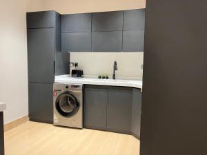 Vera 1 Apartment شقه أنيقه بالخبر بثلاث غرف نوم وصاله تتسع ل 6 اشخاص