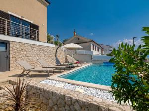 Holiday Home Marika by Interhome