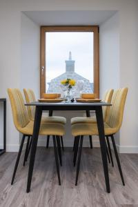 Apartment Harbour Nights 7E by Interhome