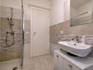 Apartment Vista Blu by Interhome img19