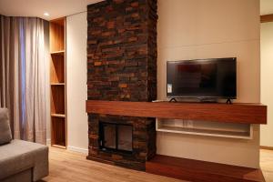 Flat 413 Serra Class