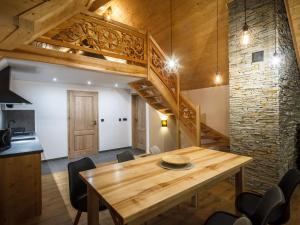 Chalet Omieg by Interhome